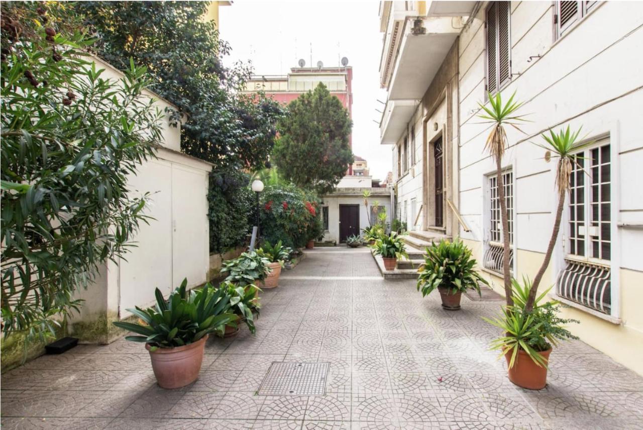 Welcome Dhome - Cozy Penthouse With St. Peter View Rom Exterior foto